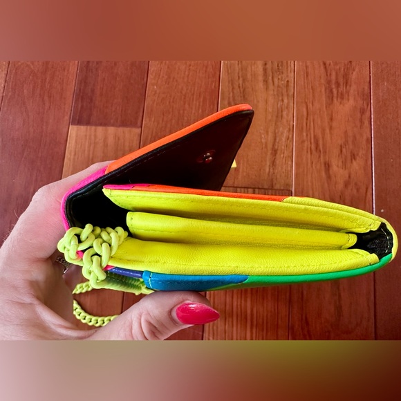 Kurt Geiger London Brixton Leather Shoulder/Crossbody. NWOT - Picture 13 of 16